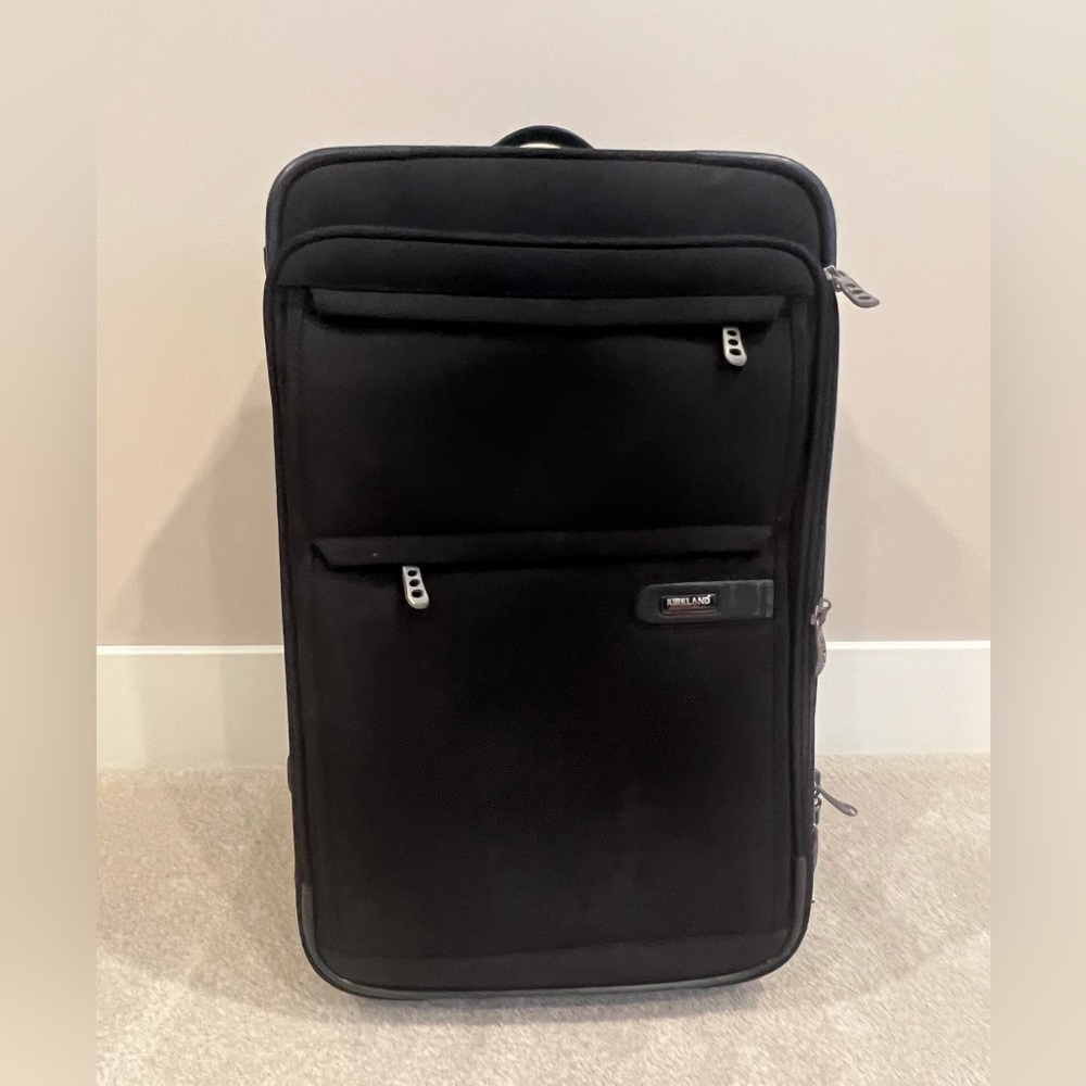 International Luxury Cabin Carry-On Luggage 13.5W 24L 11.5H Inches
